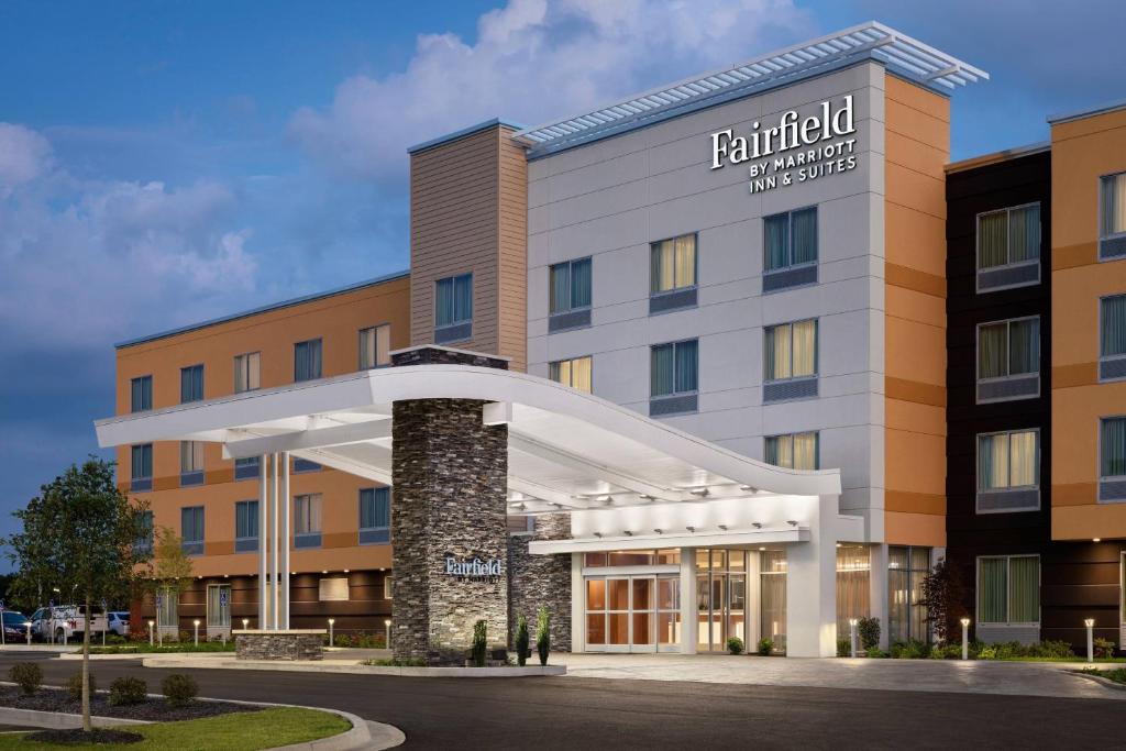 fairfield-by-marriott-inn-suites-whitestown-indianapolis-nw-e26756d0bdd6de282d991b88567455e5